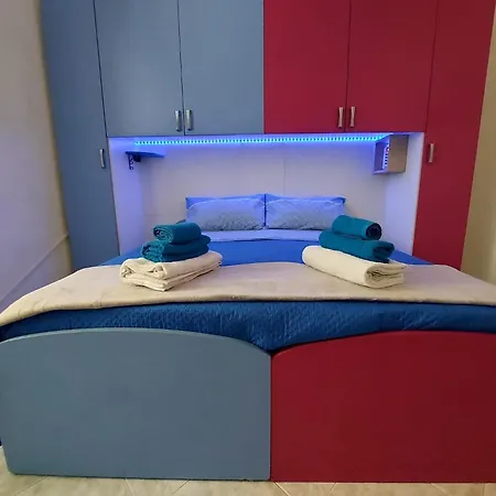 Made In Bed & Breakfast